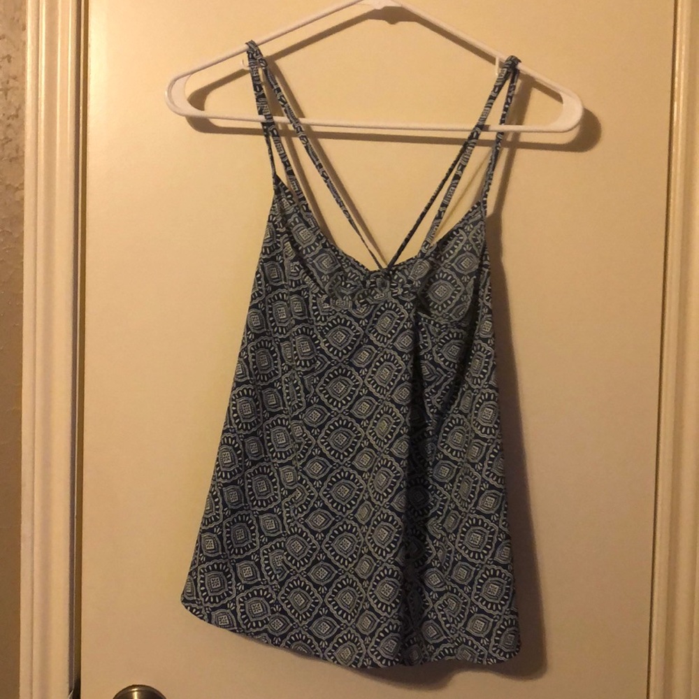 Blue tank - Picture 2 of 3